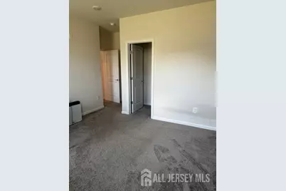 202 Lyla Lane, New Brunswick, NJ 08901 - Photo 5