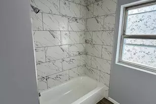 141 Emerson St, Carteret, NJ 07008 - Photo 9