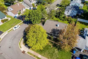 26 Farrell Ave, Colonia, NJ 07067 - Photo 5