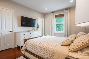 24 Dartmouth St, Edison, NJ 08837 - Photo 19