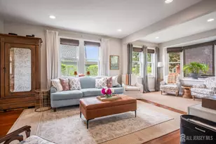 24 Dartmouth St, Edison, NJ 08837 - Photo 5