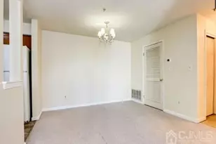 1335 Waterford Dr, Edison, NJ 08817 - Photo 7