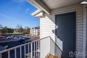 1335 Waterford Dr, Edison, NJ 08817 - Photo 27