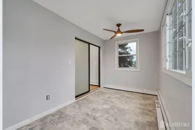 304 Park Avenue N, Linden, NJ 07036 - Photo 3