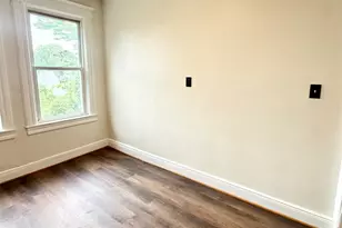 177 Wegman Pkwy, Jersey City, NJ 07305 - Photo 17