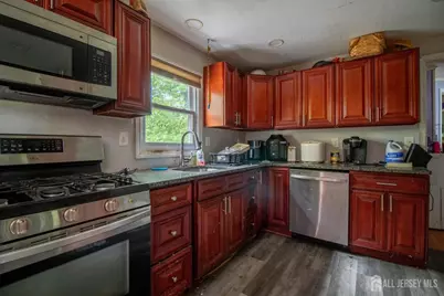 15 Lee Street, East Brunswick Township, NJ 08816 - Photo 5