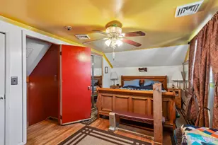844 Lakeshore Dr, Aberdeen Township, NJ 07735 - Photo 15