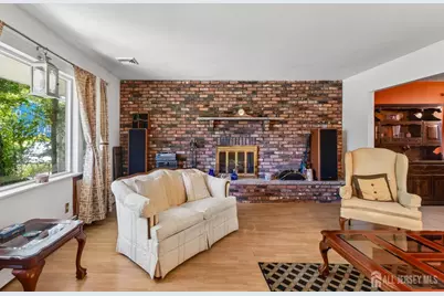 844 Lakeshore Drive, Aberdeen Township, NJ 07735 - Photo 3