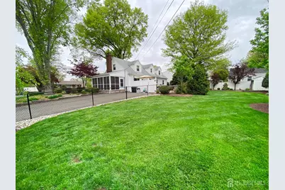 608 E Hendricks Boulevard E, South Plainfield, NJ 07080 - Photo 47