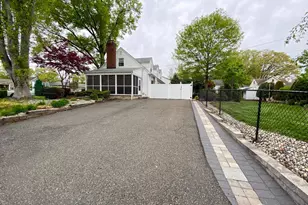 608 E Hendricks Blvd E, South Plainfield, NJ 07080 - Photo 5
