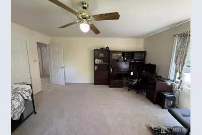 9 Hoffman Court, East Brunswick Township, NJ 08816 - Photo 27