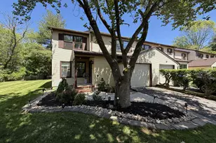 9 Hoffman Ct, East Brunswick Township, NJ 08816 - Photo 53