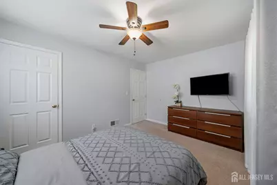 88 Montrose Avenue, Colonia, NJ 07067 - Photo 25