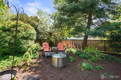636 Ridgedale Avenue, Woodbridge Township, NJ 07095 - Photo 25