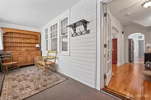 636 Ridgedale Ave, Woodbridge Township, NJ 07095 - Photo 3