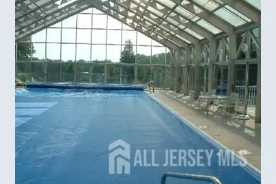 102 Somerset Court, South Brunswick Township, NJ 08540 - Photo 17