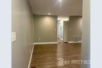 3 Farnham Square, Sayreville, NJ 08859 - Photo 5