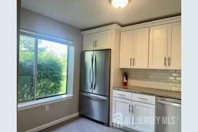 3 Farnham Square, Sayreville, NJ 08859 - Photo 13