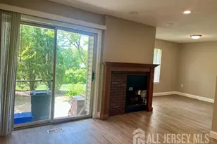 3 Farnham Square, Sayreville, NJ 08859 - Photo 19