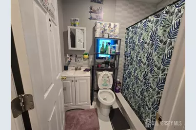 1105 N Clinton Avenue, South Plainfield, NJ 07080 - Photo 5