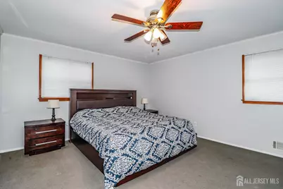5 Timothy Court, Edison, NJ 08837 - Photo 15