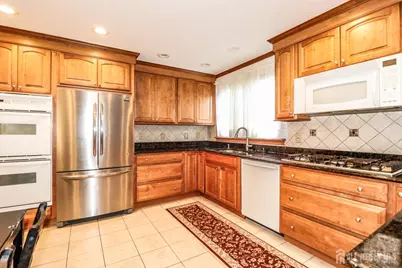 5 Timothy Court, Edison, NJ 08837 - Photo 11