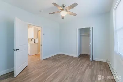 382 Summit Avenue #2B, Perth Amboy, NJ 08861 - Photo 9