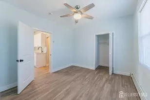 382 Summit Ave, Perth Amboy, NJ 08861 - Photo 9