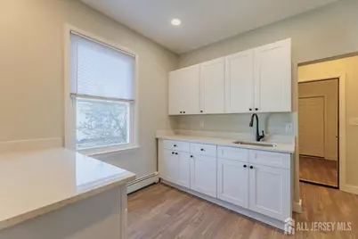 382 Summit Avenue #2B, Perth Amboy, NJ 08861 - Photo 3