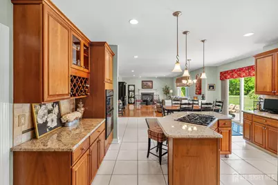 11 Windmill Court, Plainsboro Township, NJ 08536 - Photo 3