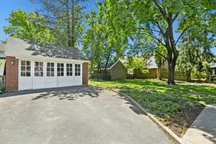 [Address not provided], Edison, NJ 08817 - Photo 37