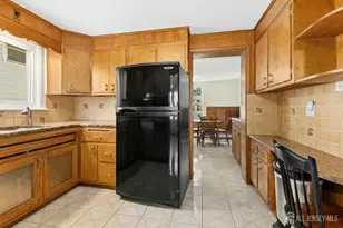 212 Central Ave, Edison, NJ 08817 - Photo 17