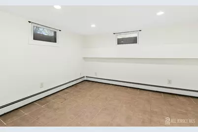 212 Central Avenue, Edison, NJ 08817 - Photo 31