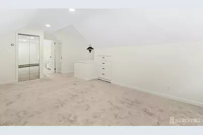 [Address not provided], Edison, NJ 08817 - Photo 33