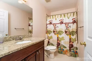 33 Yorktown Rd, South Brunswick Township, NJ 08852 - Photo 23