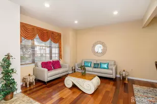 33 Yorktown Rd, South Brunswick Township, NJ 08852 - Photo 5