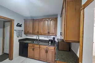1929 Barnett St, Rahway, NJ 07065 - Photo 15
