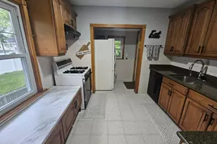 1929 Barnett St, Rahway, NJ 07065 - Photo 13