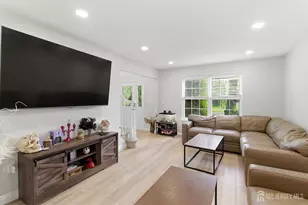 374 Mounts Mills Rd, Monroe Township, NJ 08831 - Photo 15