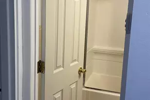 11 Pelham Ave, Edison, NJ 08034 - Photo 9