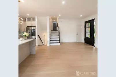 141 Lund Avenue, Edison, NJ 08820 - Photo 11
