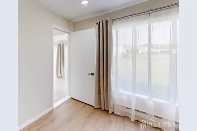 9-C Aspen Plaza, Monroe Township, NJ 08831 - Photo 13
