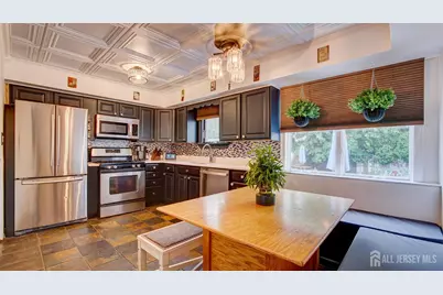 39 Joyce Place, Sayreville, NJ 08859 - Photo 5
