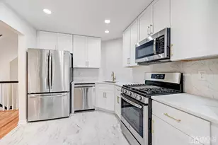 7 Harbor Bay Cir, Old Bridge Township, NJ 08879 - Photo 21