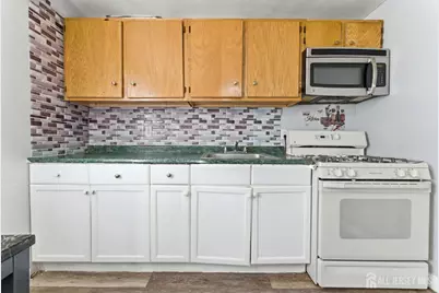 822-24 W 6th Street, Plainfield, NJ 07063 - Photo 9