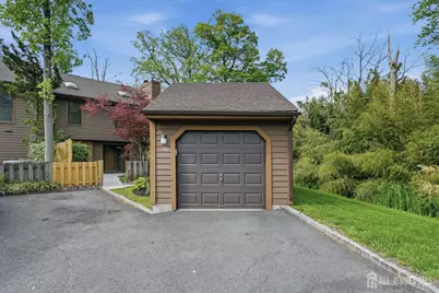 208 Hidden Hollow Court, Edison, NJ 08820 - Photo 3