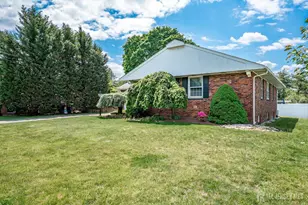5 Charles St, Sayreville, NJ 08879 - Photo 3