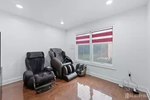 3945 Park Ave, Edison, NJ 08820 - Photo 13