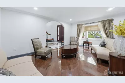 3945 Park Avenue, Edison, NJ 08820 - Photo 11