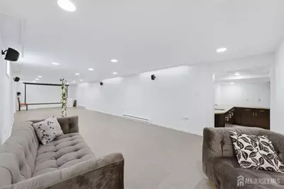 3945 Park Avenue, Edison, NJ 08820 - Photo 39